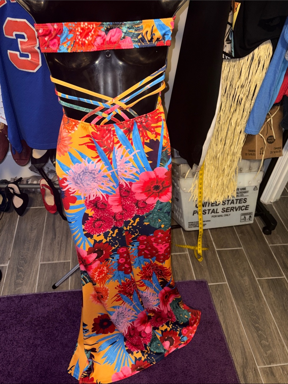 Queen Vibrant Floral Strapless Maxi Dress - Bold Orange & Multi Medium - Picture 4 of 8
